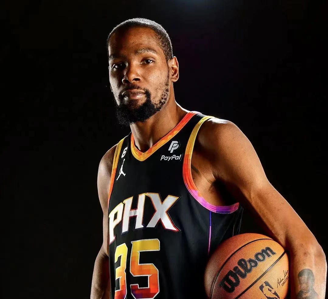 包含赛前速览:西甲抢七大战利物浦对阵菲尼克斯太阳,三大看点值得期待的词条